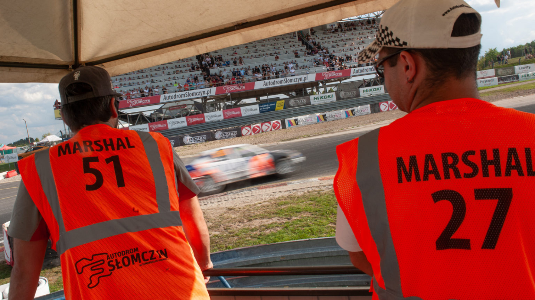 sedziowie-slomczyn-1536x1022